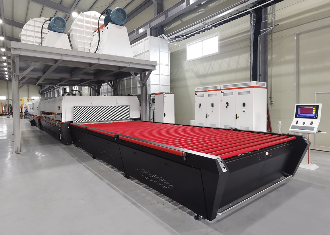 2020年，华体会手机网页版-华体会（中国）
成立25周年之际，韩国客户签定第5000台华体会手机网页版-华体会（中国）
钢化炉.jpg